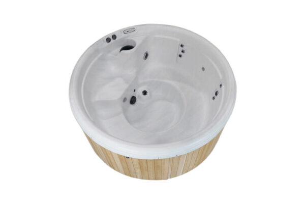 Nordic Hot Tub - Image 2