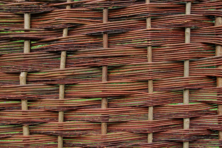 Framed Willow Hurdles - Image 2