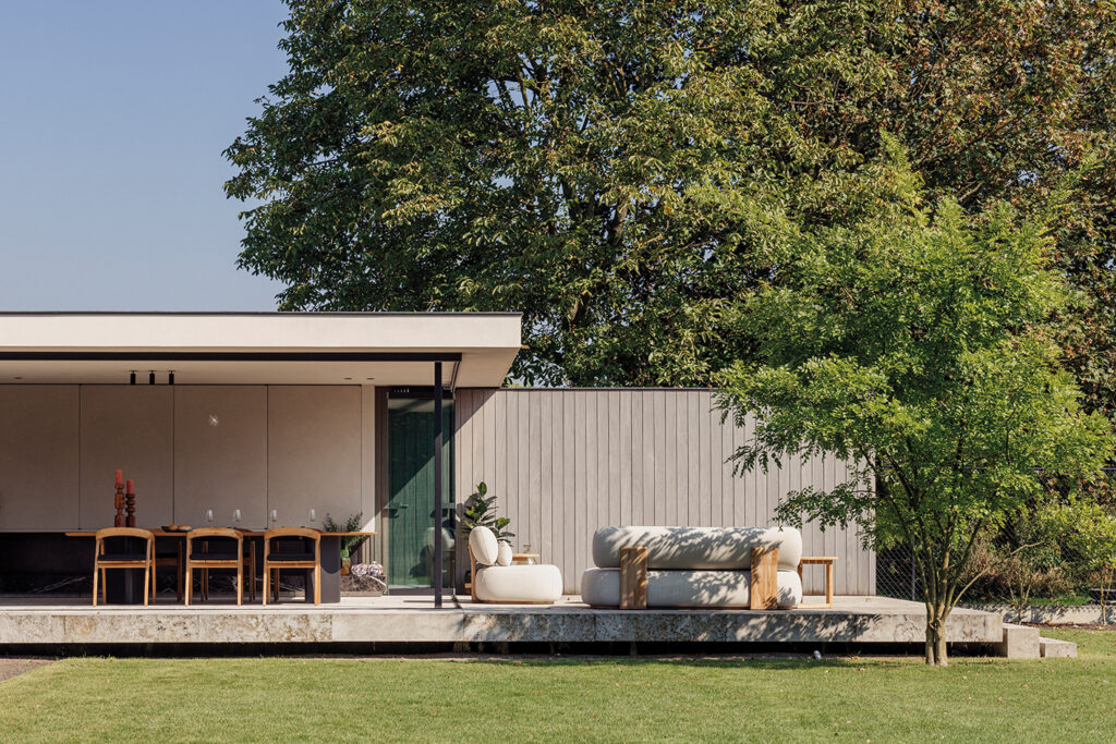 Sandstone Lounge Set & Malmö Dining Set